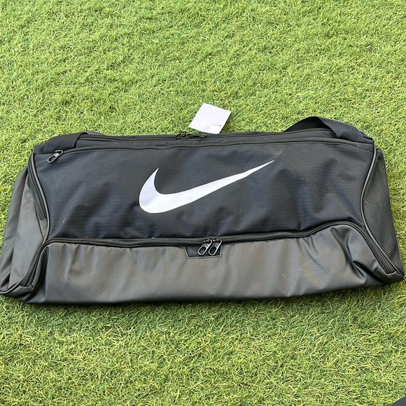 Nike Brasilia Medium Duffel 9.0 - Picture 4 of 8